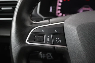 SEAT Tarraco Seat Tarraco 1.5 TSI Xcellence (PANORAMADAK, ACHTERUITRIJCAMERA, PARKEERSENSOREN, NAVIGATIE, CRUISE ADAPTIEF, GOED ONDERHOUDEN) - afbeelding nr 8