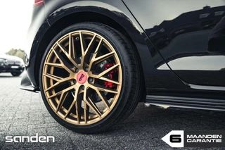 Volkswagen Golf Volkswagen Golf 2.0 TSI GTI|PANO|Honeycomb bekl.|Keyless|Dyn - afbeelding nr 22