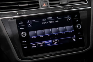Volkswagen Tiguan Volkswagen Tiguan 1.5 TSI R-Line Business+ | R Line | Vol opties | Panodak | IQ Light | 20 inch | - afbeelding nr 20