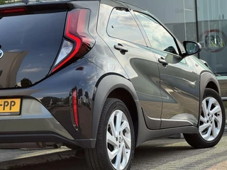 Toyota Aygo Toyota Aygo X 1.0 VVT-i S-CVT first Automaat 2022 Nw Staat - afbeelding nr 13