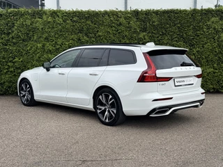 Volvo V60 Volvo V60 T6 Recharge AWD R-Design | Panoramadak | Elekt.stoel | DAB | CarPlay - afbeelding nr 2