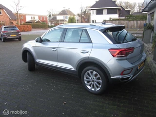 Volkswagen T-Roc Volkswagen T-Roc 1.5 TSI Life Business - afbeelding nr 2