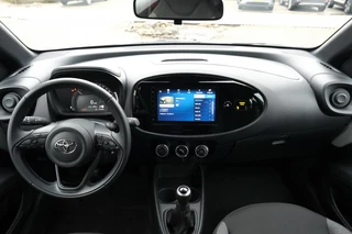 Toyota Aygo Toyota Aygo X 1.0 VVT-i MT 72PK Play | Apple CarPlay® & Android Auto™ | Airco - afbeelding nr 3