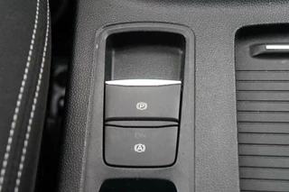 Ford Focus Ford Focus 1.0 EcoBoost Hybrid Titanium X / Virtual Dash / NL Auto / Dealeronderhouden - afbeelding nr 27