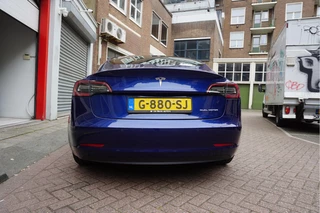 Tesla Model 3 Tesla Model 3 Long Range AWD 75 kWh Dual Motor | Nederlandse BTW auto | 351 pk | Panorama | Auto Pilot | Leer | Electrische stoelen met memory en verwarming | 19inch sportvelgen - afbeelding nr 14