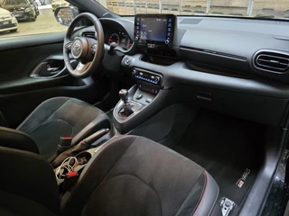 Toyota Yaris Toyota Yaris 1.6 GR Four Performance Carplay Carbon LED Camera 18
