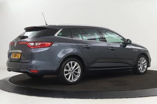 Renault Mégane Renault Mégane 1.3 TCe Limited | Carplay | Camera | Navigatie |  Sfeerverlichting | Keyless | Climate control | Cruise control | Parkeerhulp - afbeelding nr 27