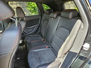 Mercedes-Benz B-Klasse Mercedes B-klasse 180 AMG-Line Night Edit Plus NIEUWST / NAP - afbeelding nr 29