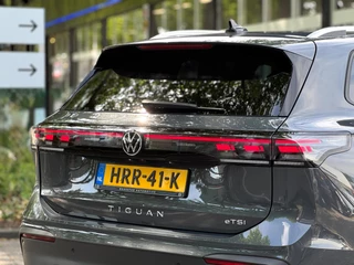 Volkswagen Tiguan Volkswagen TIGUAN 1.5 eTSI DSG Lane ass Drive pilot CarPlay 150 PK Keyless Camera Sfeerverlichting Life edition Direct leverbaar - afbeelding nr 5