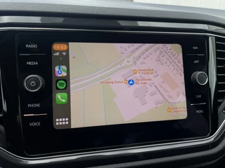 Volkswagen T-Roc Volkswagen T-Roc 1.5 TSI Sport | LED | Trekhaak | Carplay | Camera | PDC - afbeelding nr 34