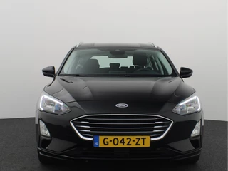 Ford Focus AUTOMAAT / TREKHAAK / FULL LED / KEYLESS / CARPLAY / NAVI / CLIMA / PDC / NL-AUTO - afbeelding nr 19