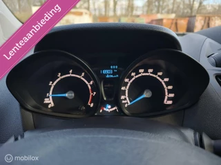 Ford Tourneo Courier Ford Tourneo Courier 1.0 / 2019 / Titanium / New Editions / - afbeelding nr 16