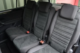 Volkswagen Touran Volkswagen Touran 1.4 TSI DSG Highline LED/ACC/Trekhaak/Automaat - afbeelding nr 11