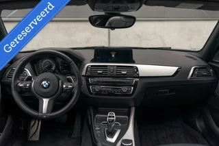 BMW 1 Serie BMW 1-serie M140i xDrive Harman Kardon Dak Leer - afbeelding nr 19