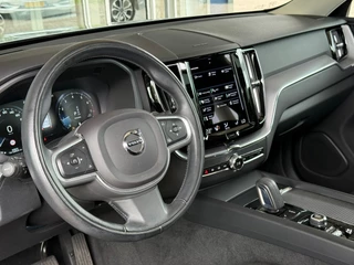 Volvo XC60 Volvo XC60 2.0 B5 Momentum Exclusive Pano|Harman|HuD|360cam - afbeelding nr 23
