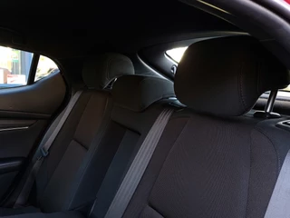 Mazda 3 2.0 e-SkyActiv-X M Hybrid 180pk Comfort | BOSE Sound | Navi | Apple Carplay+Android Auto | Clima | Adap. Cruise | Head-Up | Keyless Entry | Pdc V+A+Camera | Stuur+Stoelverwarming | 18''lm - afbeelding nr 30