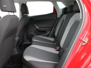 SEAT Ibiza SEAT Ibiza 1.0 TSI Style Intens | Carplay | Trekhaak |  Navigatie | Climate control | Camera | Cruise control | Parkeerhulp | Bluetooth - afbeelding nr 6