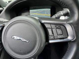 Jaguar XF Jaguar XF 2.0 200pk Automaat R-Sport,Portfolio,Navi,Xenon,18