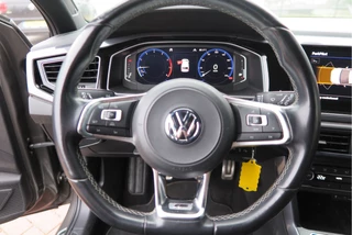 Volkswagen Polo , R-Line interieur / exterieur,LMV, Beats audiosysteem met subwoofer, Mistlampen, Actief dempingsysteem,etc - afbeelding nr 36