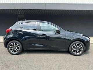 Mazda 2 Mazda 2 1.5 Skyactive - GT // Cruise, Navi, Stoelverwarming // - afbeelding nr 8
