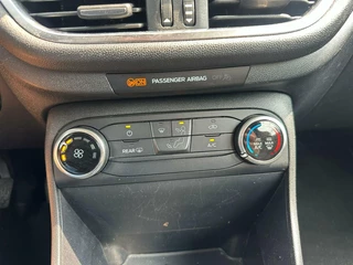 Ford Fiesta Ford Fiesta 1.0 EcoBoost Connected Navi CarPlay Cruise Sensoren - afbeelding nr 14