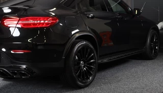 Mercedes-Benz GLC Mercedes-Benz GLC-klasse Coupé 300 4MATIC AMG 63 Look / Lane Assist / Leder / F1 / Sfeerverlichting / Camera / Led / Pdc / 20 Inch - afbeelding nr 53