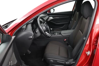 Mazda 3 Mazda 3 2.0 SkyActiv-X Comfort | Stoel & stuurverwarming | Head-Up | Adaptive cruise | Camera | Carplay | BOSE Sound | Full LED | Navigatie - afbeelding nr 4
