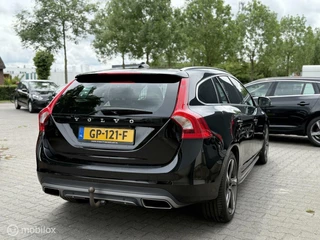 Volvo V60 Volvo V60 2.4 D6 Twin Engine Summum, Dakje, Goed onderhouden - afbeelding nr 4