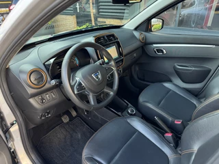 Dacia Spring Dacia Spring Comfort Plus 27 kWh | Eerste Eigenaar | Navigatie | Cruise Control | Lederen Bekleding | Airconditioning | NAP - afbeelding nr 5