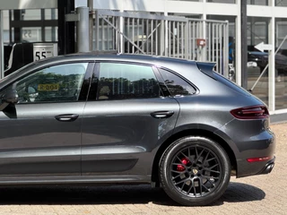 Porsche Macan Porsche Macan 3.0 GTS Burmester ACC Pano Cognac L Chrono Vol geoptioneerd Onderhoudshistorie Distronic Flippers Stoelkoeling/verwa - afbeelding nr 14