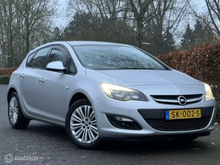 Opel Astra Opel Astra 1.4 Turbo  Design Edition DEALER ONDERHOUD - afbeelding nr 2