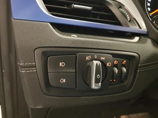 BMW X1 BMW X1 sDrive18i Steptronic M-Sport Executive | Lederen Bekleding | Navigatie | Climate Control | Camera | Parkeer Sensoren - afbeelding nr 24