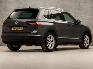 Volkswagen Tiguan 150Pk Automaat (VIRTUAL COCKPIT, APPLE CARPLAY, NAVIGATIE, KEYLESS, STOELVERWARMING, CLIMATE, SPORTSTOELEN, ADAPTIVE CRUISE, LED KOPLAMPEN, PARKEERSENSOREN, NIEUWE APK, NIEUWSTAAT) - afbeelding nr 5