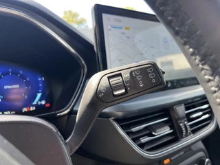 Ford Focus Ford Focus 1.0 EcoBoost Hybrid Active X 155pk | Winterpack | SYNC 4 Navigatie | 1.500kg Trekgewicht - afbeelding nr 22