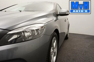 Volvo V40 Volvo V40 1.6 D2 Kinetic INRUIL KOOPJE! GOED ONDERHOUDEN - afbeelding nr 56