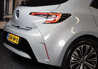 Toyota Corolla Toyota Corolla 1.8 Hybrid Business Plus / Aut / Camera / Acc / Lane Assist / Dode Hoek / Massage / Stoelverkoeling / Led / 17 Inch - afbeelding nr 33