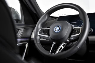 BMW X1 | M Sportpakket | Premium Pack | Dig. Cockpit | Adapt. Cruise | PDC | Camera | NAV + App. Connect | ECC | Elek. Klep | LM 18