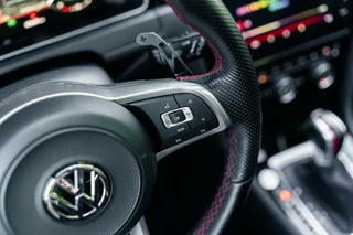 Volkswagen Golf Volkswagen Golf 2.0 TSI GTI TCR Pano Dsg Akrapovic - afbeelding nr 23