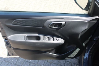 Hyundai i10 Hyundai i10 1.0 Comfort 5-zits Automaat! 
