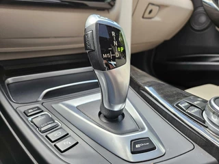 BMW 3 Serie BMW 3-serie 330e PHEV Iperformance VEEL OPTIES! Zeer nette staat! - afbeelding nr 27