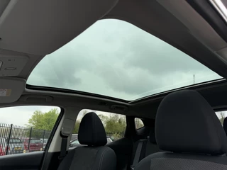 Nissan QASHQAI Nissan Qashqai 1.2 Premier Edition 2e Eigenaar,Navi,Clima,Cruise,Camera,Trekhaak,Pano,PDC V+A,Lm velgen,6 Bak,115pk,N.A.P,APK tot 12-2025 - afbeelding nr 22