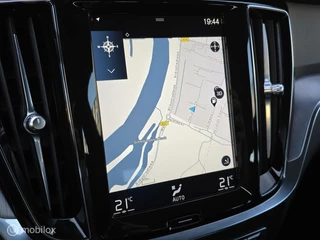 Volvo V60 VOLVO V60 2.0 T6 TWIN ENGINE AWD 342 PK CARPLAY STANDKACHEL - afbeelding nr 15