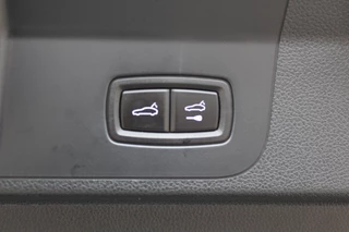 Porsche Panamera Porsche Panamera 4.0 Turbo S E-Hybrid / Panoramadak / 360Camera / Achterasbesturing / Nachtzicht / Softclose / 21'' / Sportuitlaat / Matrix LED / Carbon intr. / Bose / Sportdesign / Volleder / Dodehoek / DAB / ACC - afbeelding nr 37