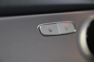 Mercedes-Benz C-Klasse Mercedes-Benz C-klasse Cabrio 180 AMG 63 Edition Look / AUT / Cruise Control / Camera / F1 Flippers / Navi / Led / Pdc / Xenon - afbeelding nr 11