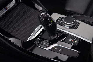 BMW X4 BMW X4 M40i M Sport / PANODAK / HUD / KEYLESS / DODEHOEK / CAMERA / 21'' - afbeelding nr 27