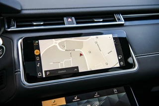 Land Rover Range Rover Velar Land Rover Range Rover Velar 2.0 P400e SE Hybride | Panodak | Massage | Meridian 3D | Trekhaak | 20 inch | - afbeelding nr 17