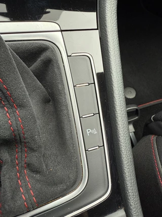 Volkswagen Golf Volkswagen Golf 2.0 TSI GTI TCR|PANO|AKRA|DYNAUDIO|MEMORY|BEARLOCK - afbeelding nr 61