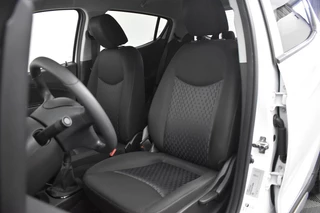 Opel KARL Opel KARL ROCKS 1.0 Online Edition - afbeelding nr 30