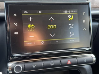 Citroën C3 Citroen C3 1.2 PureTech Shine 1e Eigenaar,Camera,Trekhaak,Navi,Clima,Cruise,Pdc,Lmv,N.A.P,Weinig Km,Apk tot 11-2025 - afbeelding nr 17
