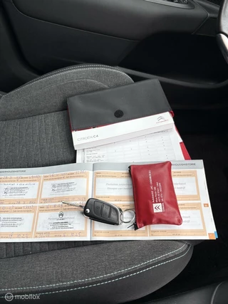 Citroën C4 Citroen C4 1.2 PureTech Feel Collection - afbeelding nr 16